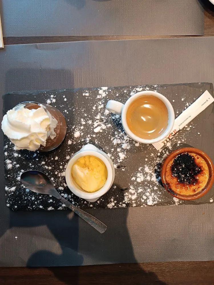 Café Gourmand